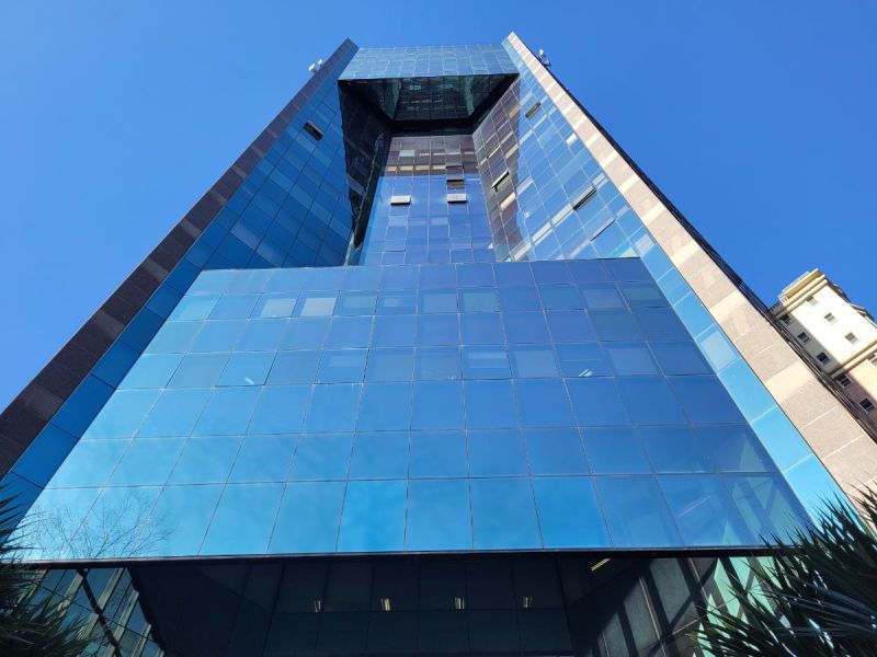 Delta Plaza