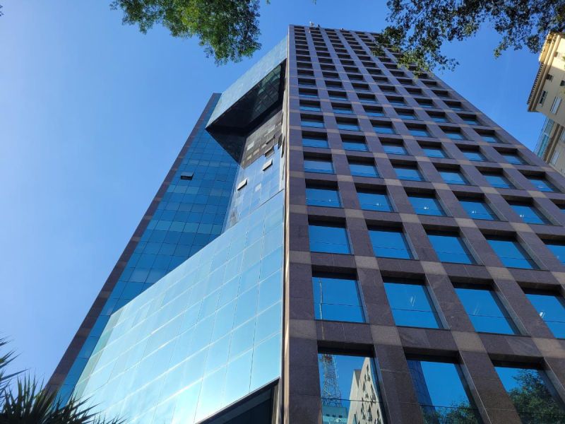 Delta Plaza