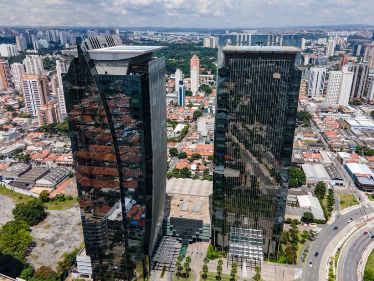 EZ Towers - Tower A - São Paulo, SP - Image 2 of 3