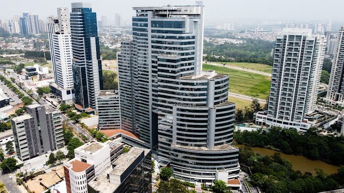 Brascan Century Plaza Green Valley - Torre Corporate - Barueri, SP - Image 1 of 5