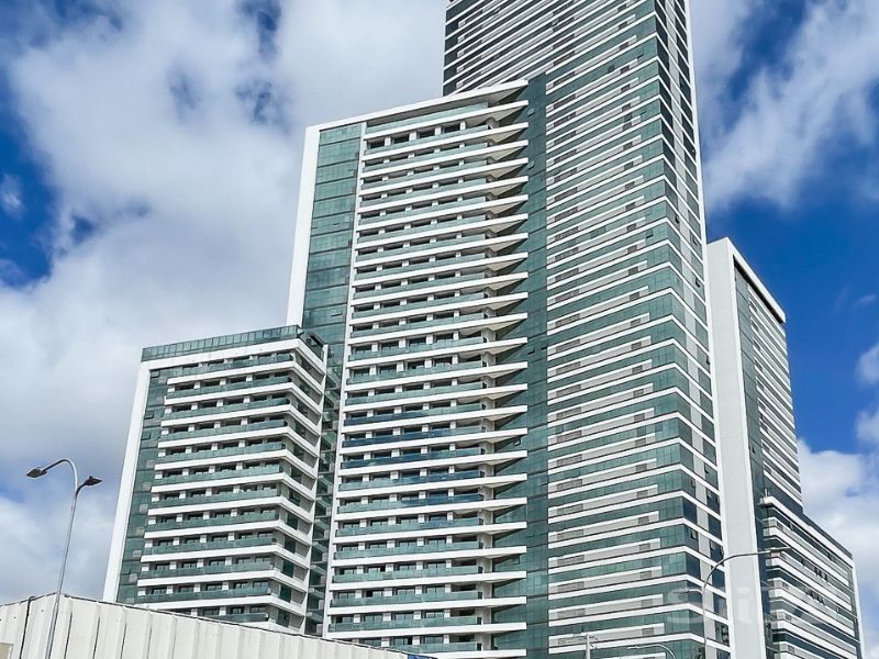 Seventh Avenue - Trinity Corporate - Curitiba, P - Image 2 of 5