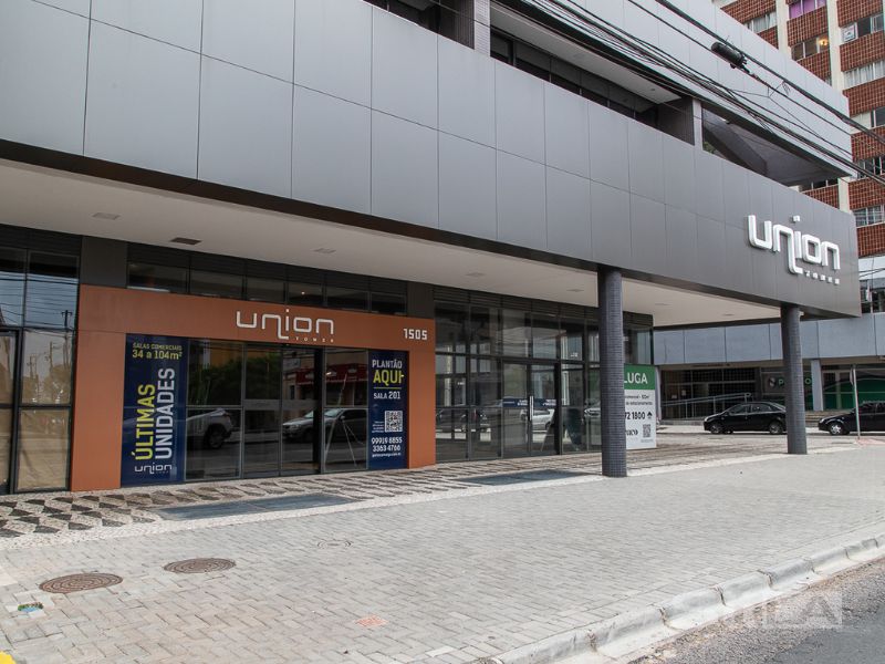 Union Tower - Curitiba, P - Image 2 of 5