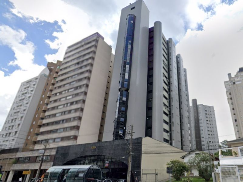 Business Tower - Curitiba, P - Image 1 of 2